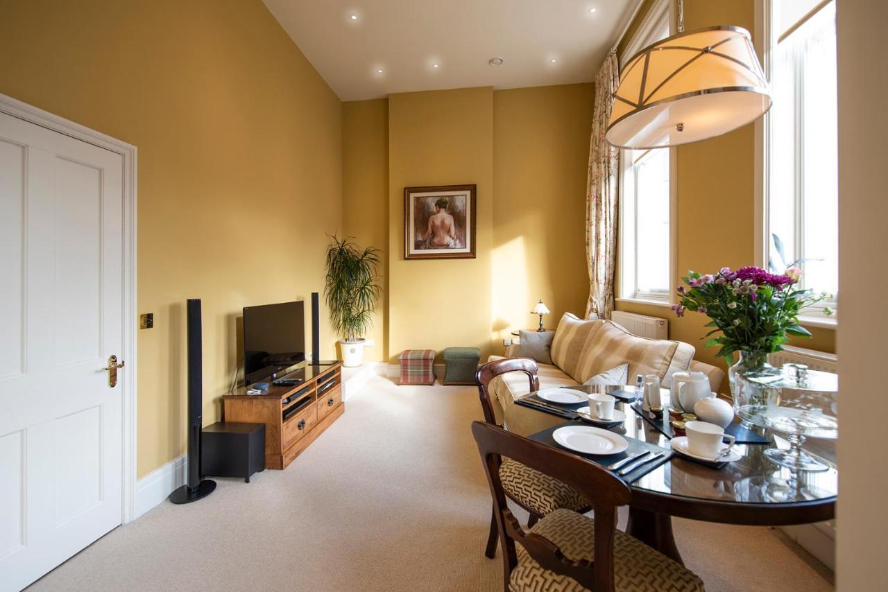 Arkle - Five Star Town Centre Apartment, Τσέλτενχαμ Εξωτερικό φωτογραφία